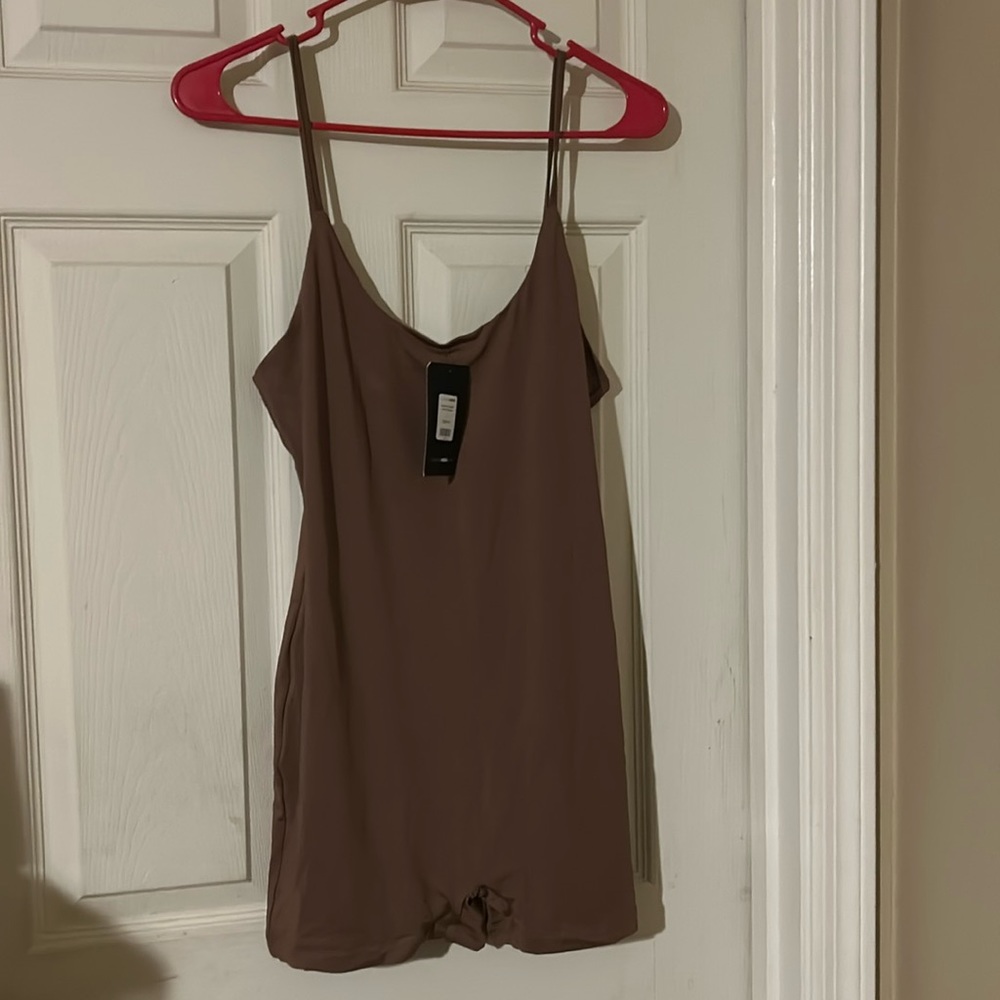 Women’s romper brand new with tags